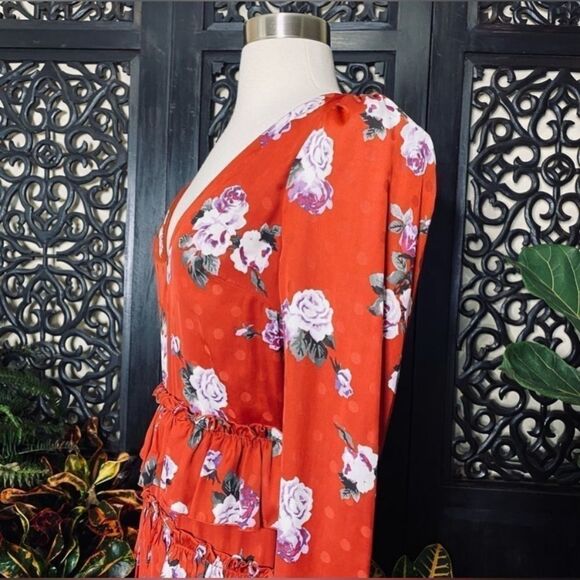 WAYF Floral Puff Sleeve Ruffle Layer Red & Violet Polka Dot Dress NWT Small - Picture 4 of 10
